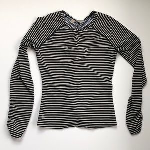 Athleta Gardenia Grove rash guard